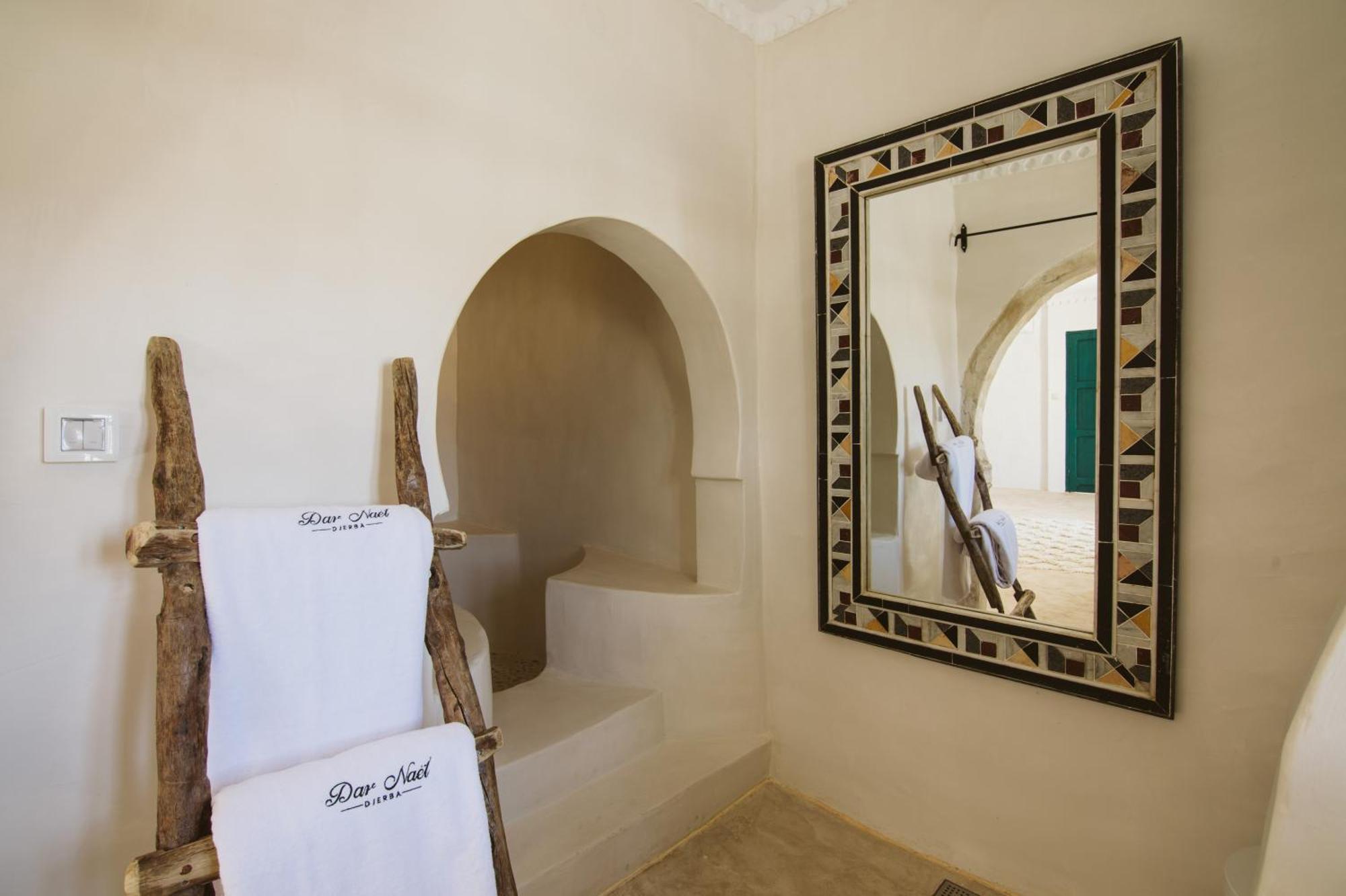 Hotel Dar Nael Houmt Souk  Exterior foto